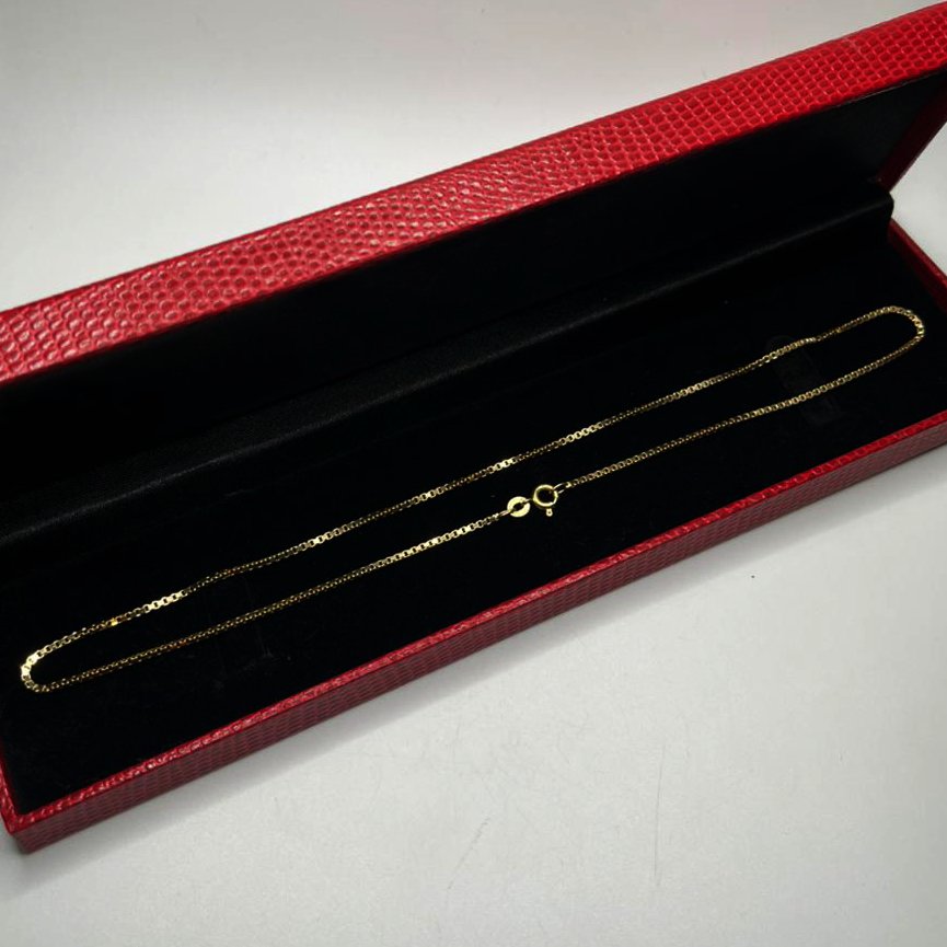 CADENA EN ORO 18 KILATES · IMPORTADO