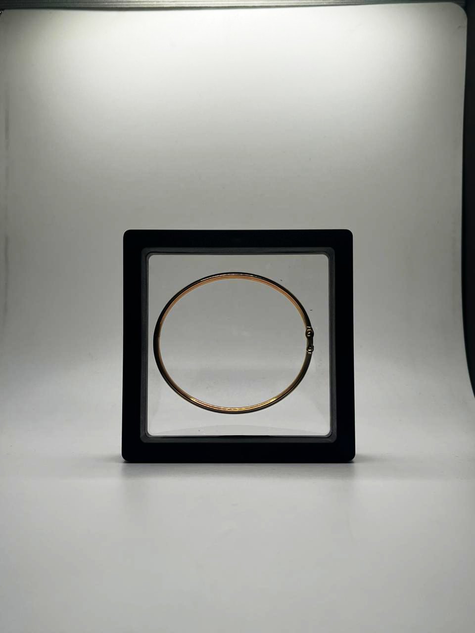 BRAZALETE EN ORO ROSA 18 KILATES ESTRUCTURA RIGIDA