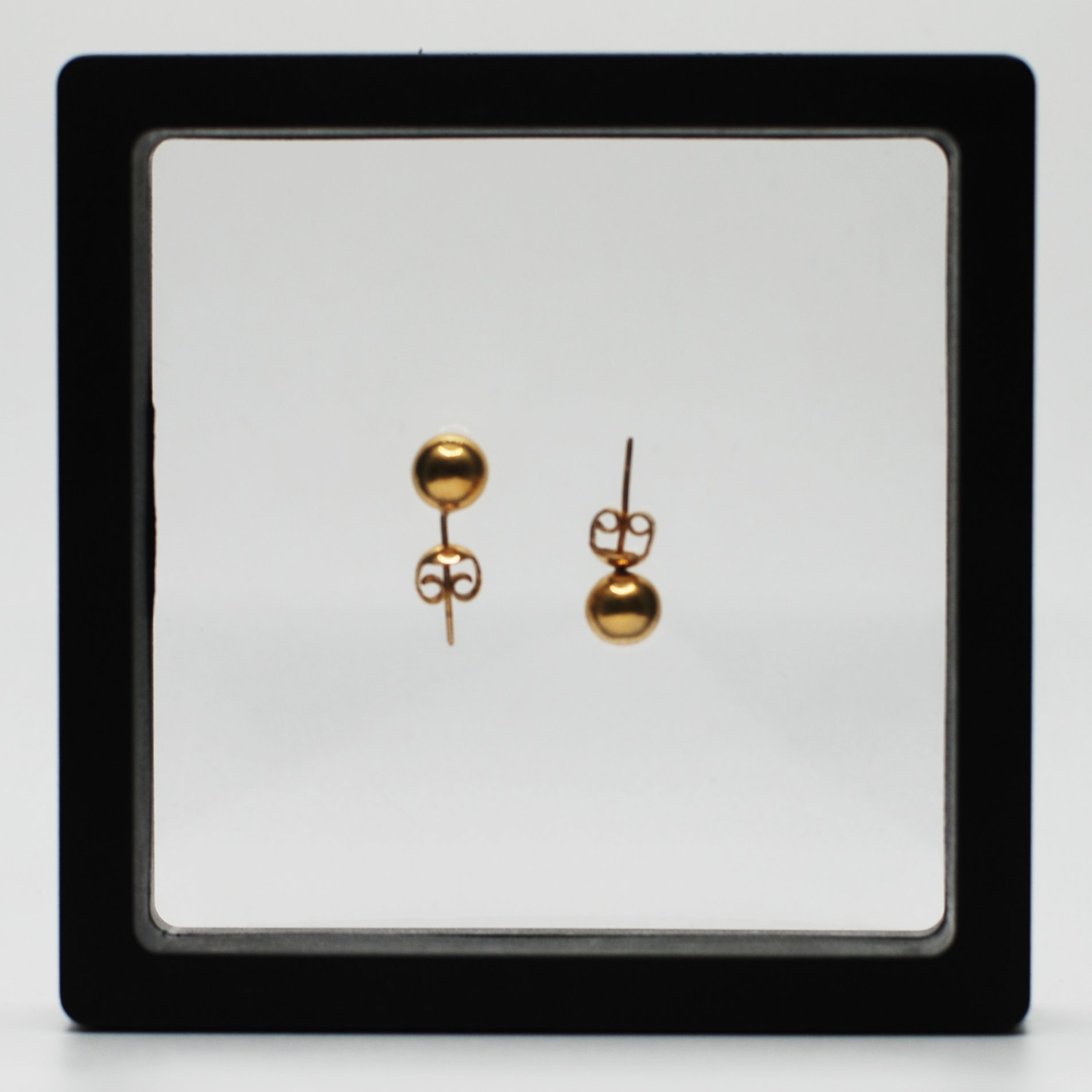 ARO TIPO BOLITA EN ORO 18 KILATES