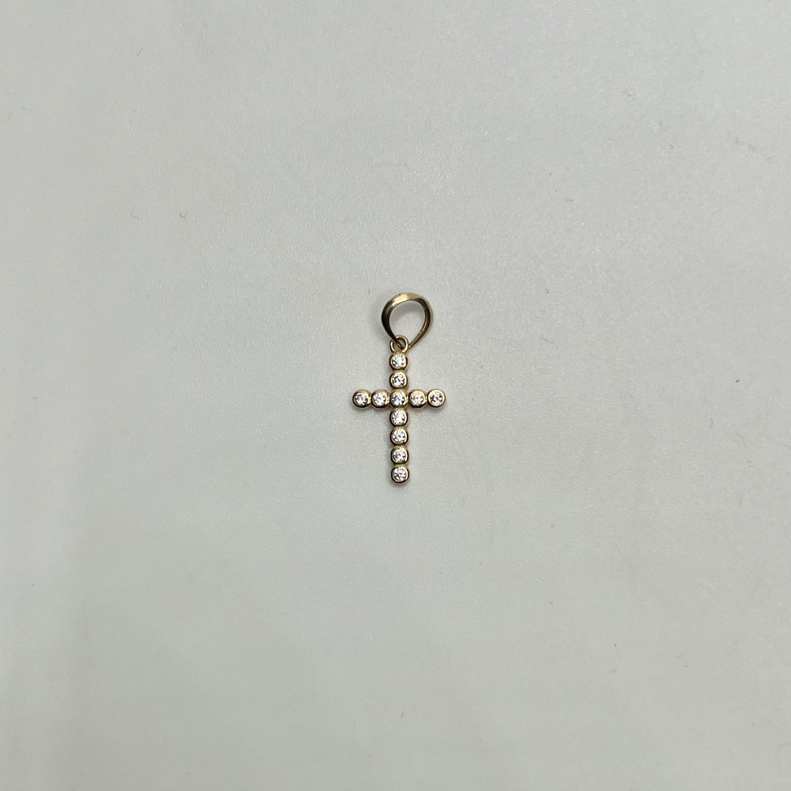 COMBO CADENA Y DIJE EN ORO 18K · IMPORTADO ITALIANO