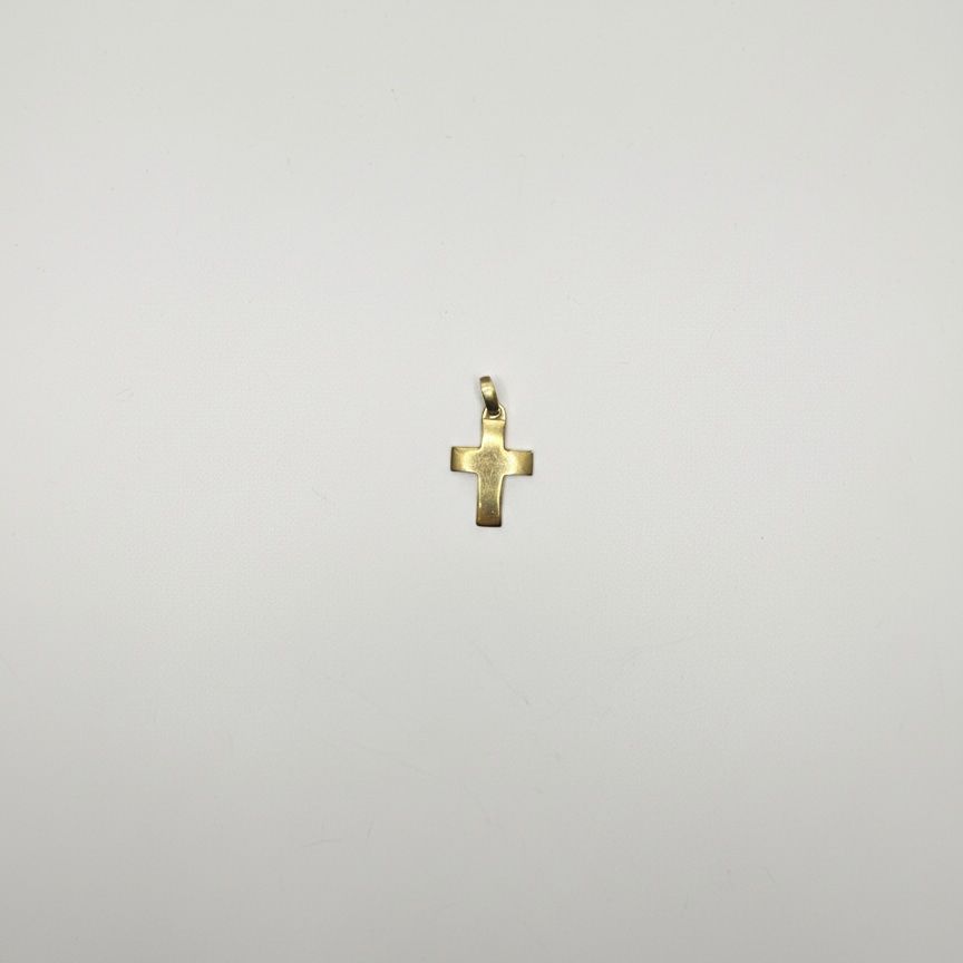DIJE EN ORO 18K CON FORMA DE CRUZ