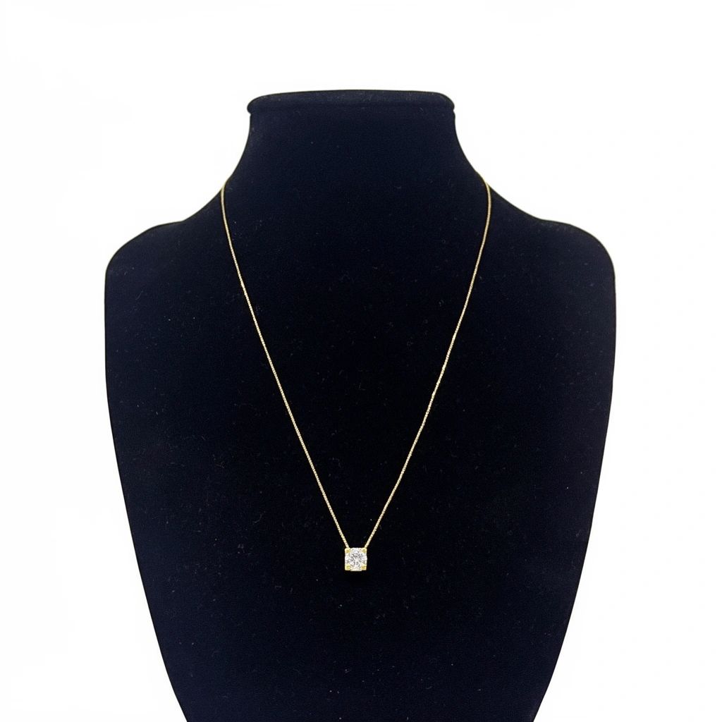 CADENA EN ORO 18K IMPORTADA CON PUNTO DE LUZ