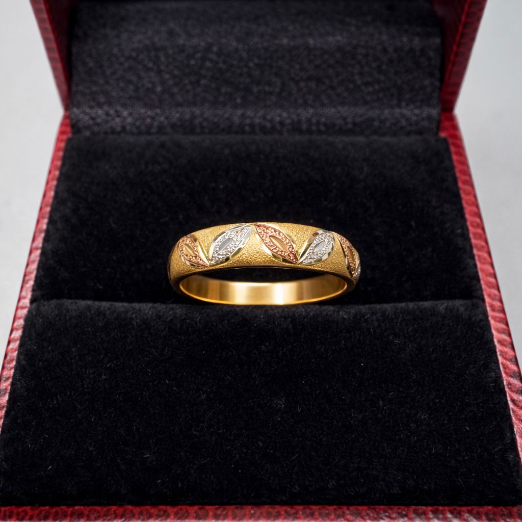 ANILLO TRICOLOR DE ORO 18 KILATES