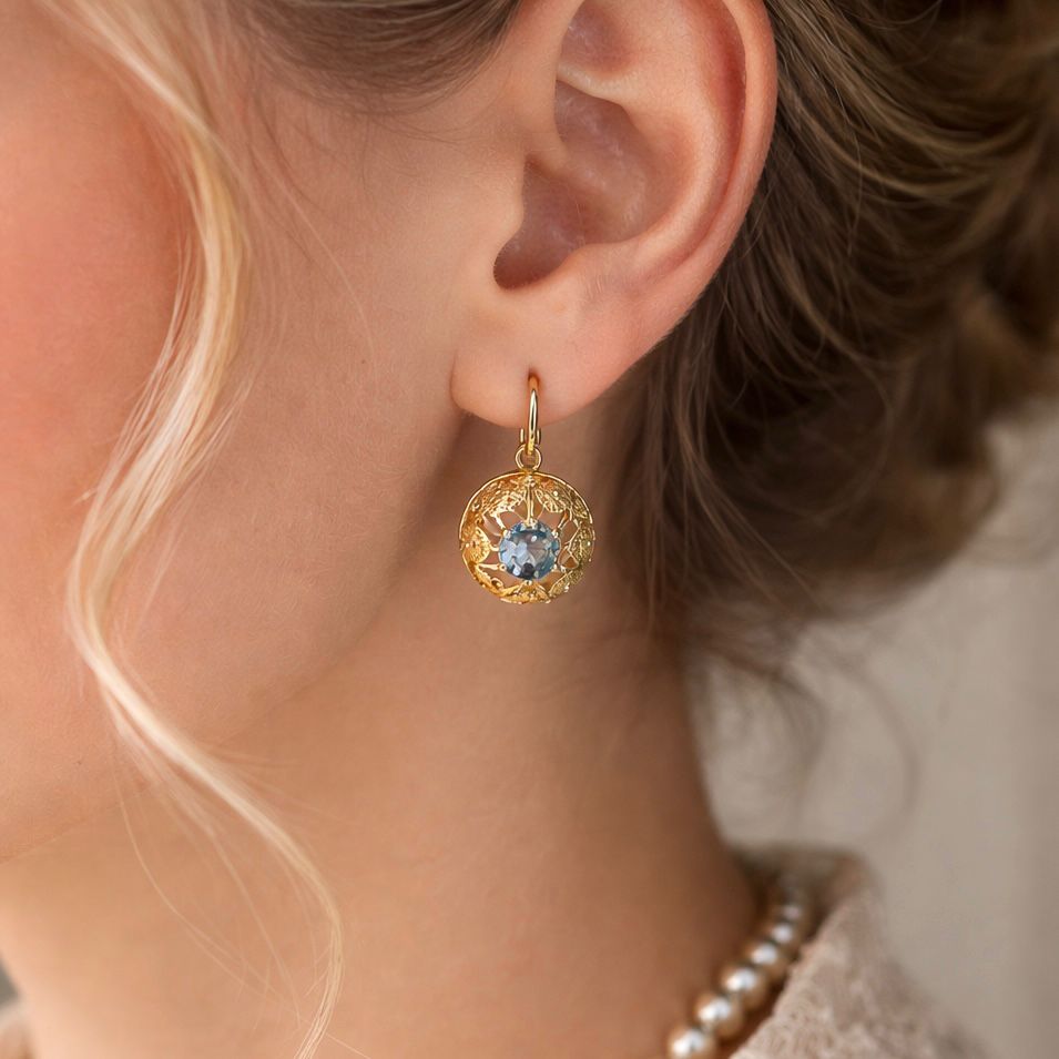 ARO DE FILIGRANA EN ORO 18K C/ AGUAMARINA