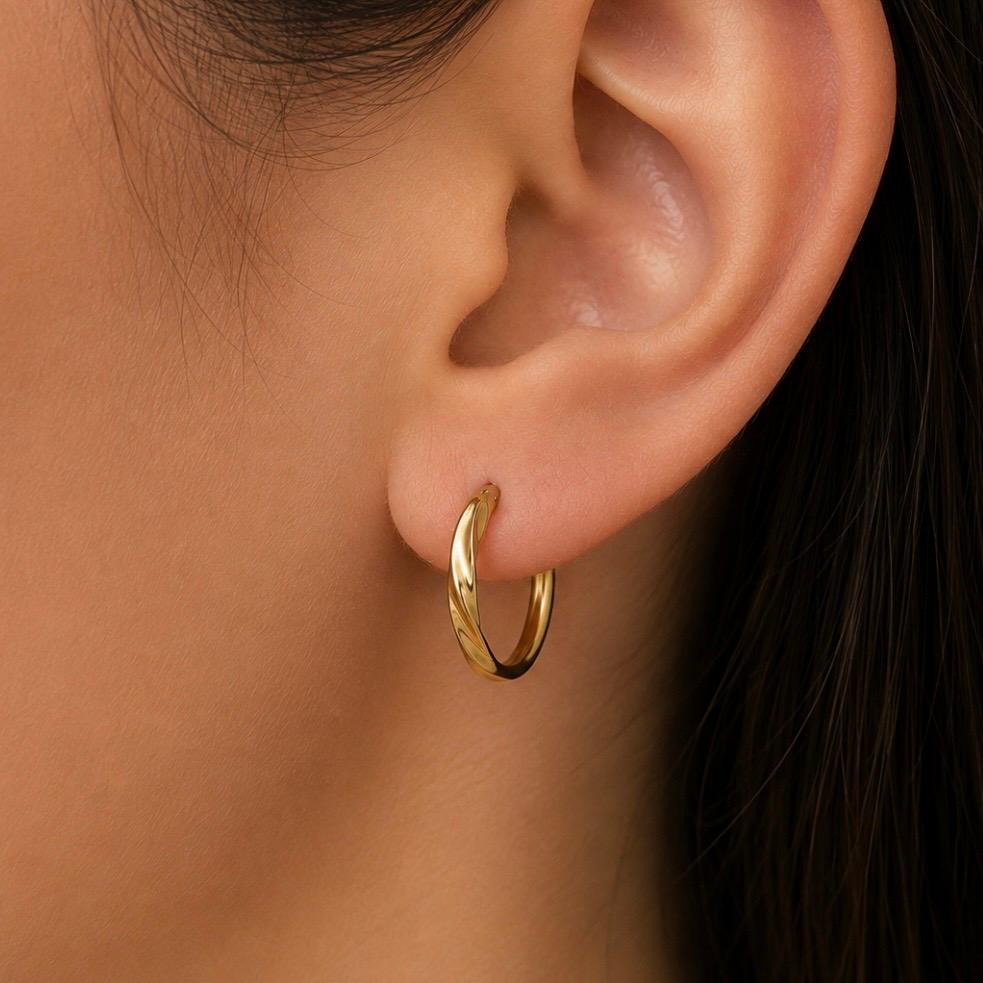 AROS ARGOLLA SEMITORSADOS EN ORO 18K