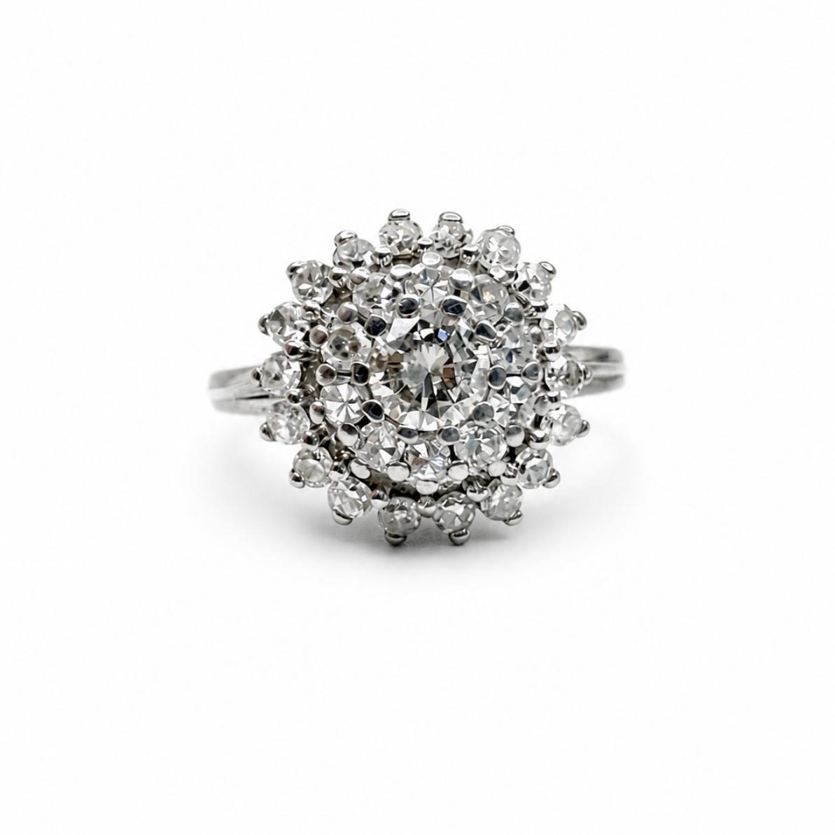 ANILLO ROSETA DOBLE HALO EN ORO BLANCO 18K CON 1,14 CT EN BRILLANTES
