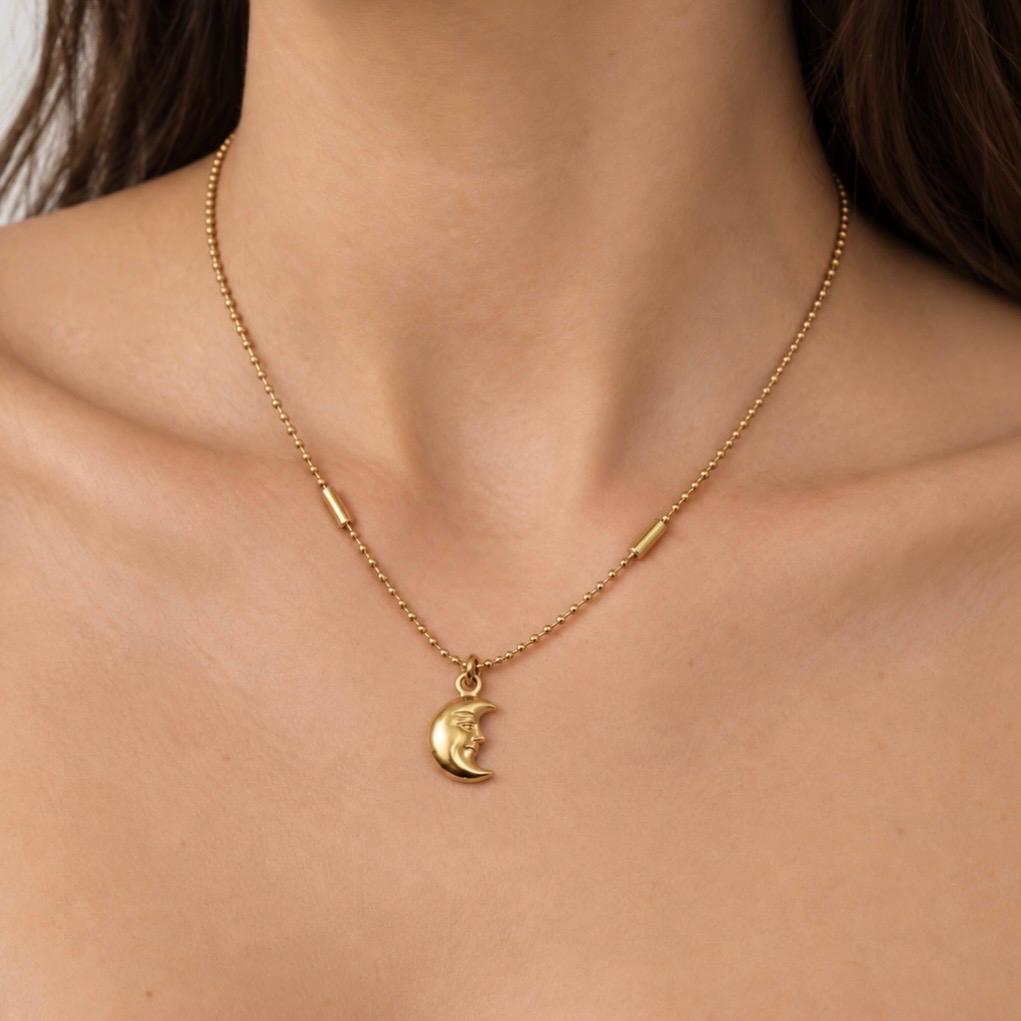 CONJUNTO LUNA EN ORO 18K