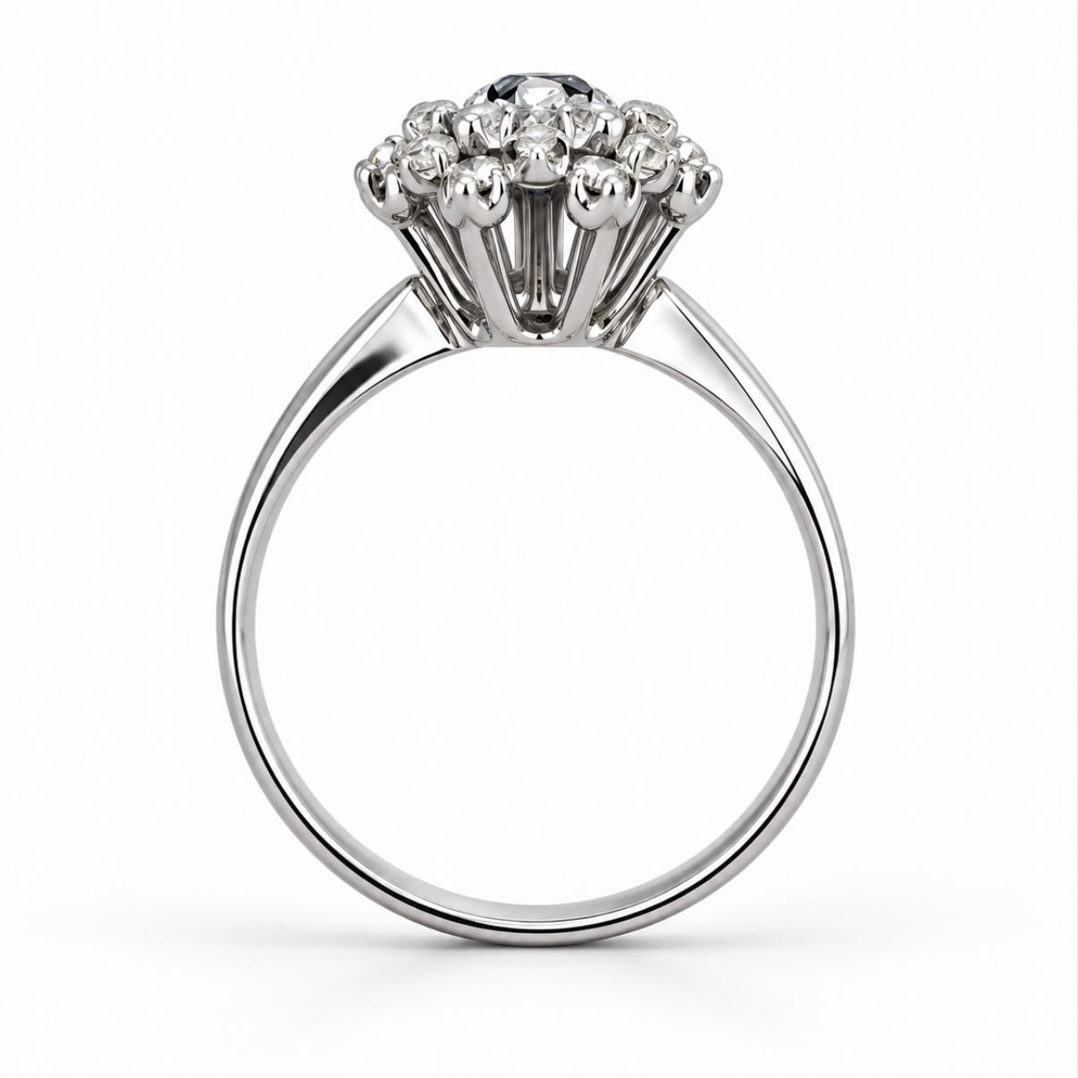 ANILLO ROSETA DOBLE HALO EN ORO BLANCO 18K CON ZAFIRO Y BRILLANTES