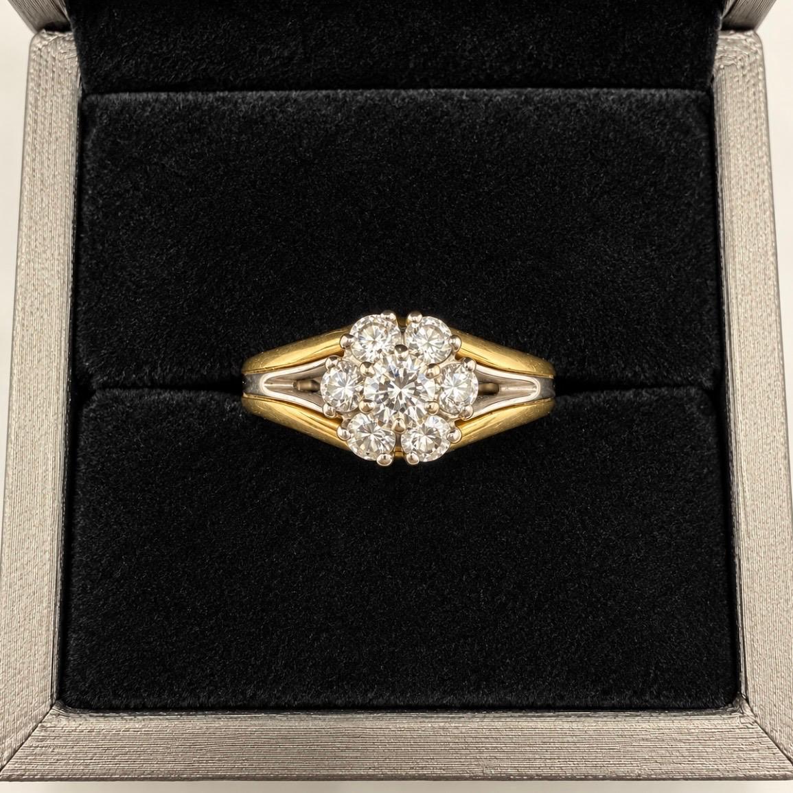 ANILLO ROSETA BICOLOR EN ORO 18K CON BRILLANTES NATURALES