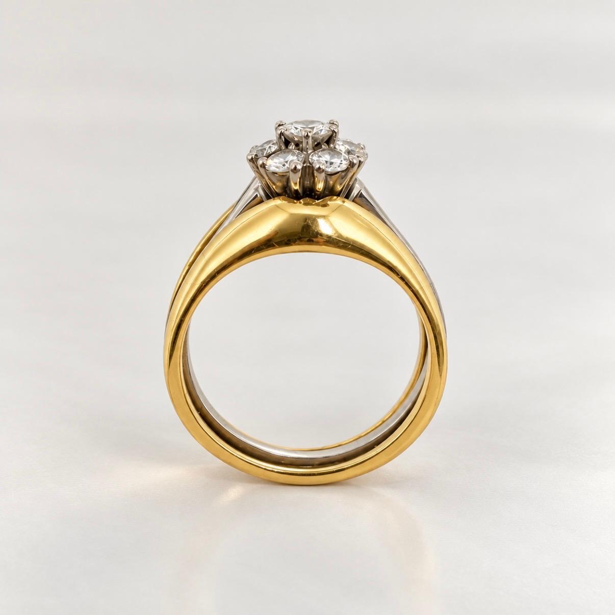 ANILLO ROSETA BICOLOR EN ORO 18K CON BRILLANTES NATURALES