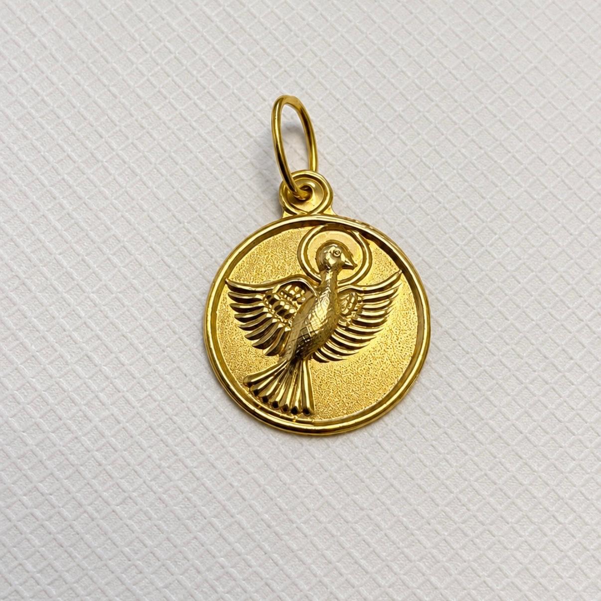 Dije medalla del Espíritu Santo en oro 18K